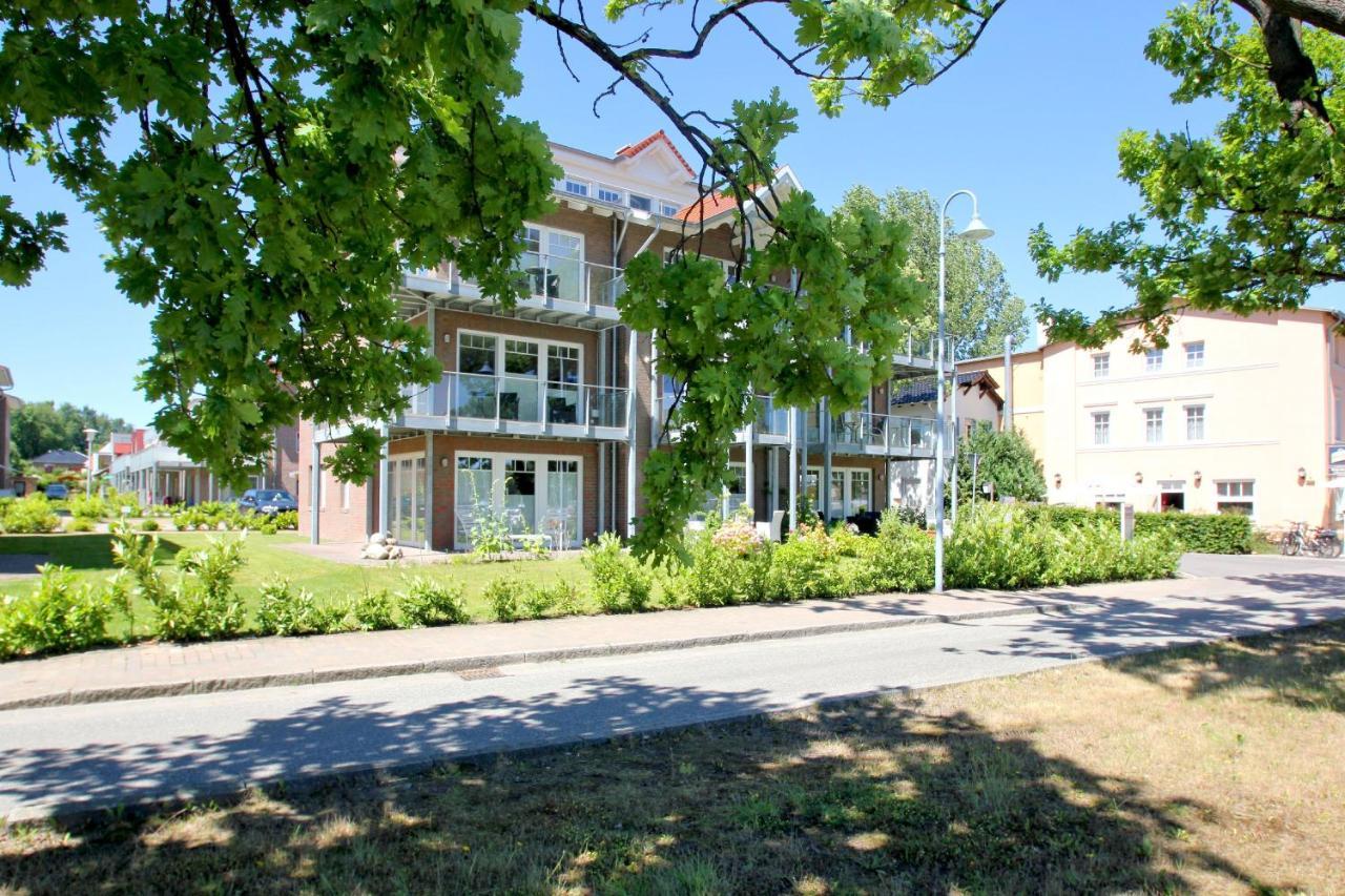 Hafennahe Penthousewohnung Mit Meerblick - Hafenresidenz Lauterbach Fewo 2-7 Luaran gambar