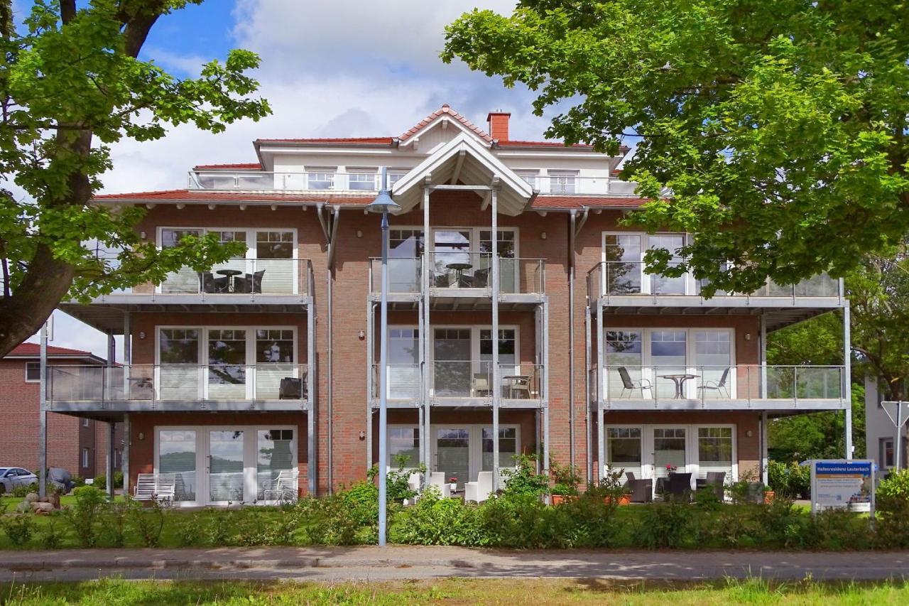 Hafennahe Penthousewohnung Mit Meerblick - Hafenresidenz Lauterbach Fewo 2-7 Luaran gambar